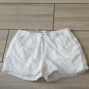 White patterned shorts